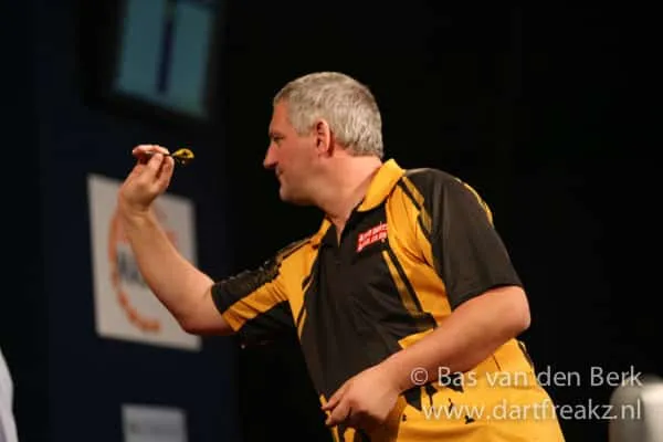 DutchDartsMasters13 wayne jones 55