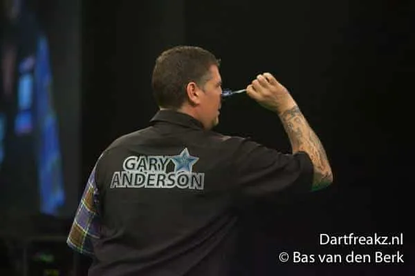 Gary Anderson2