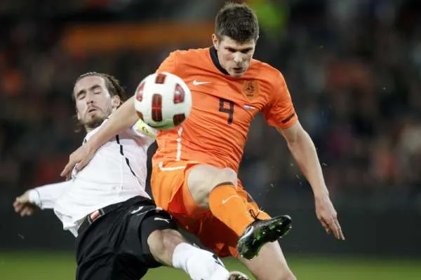 Huntelaar 2