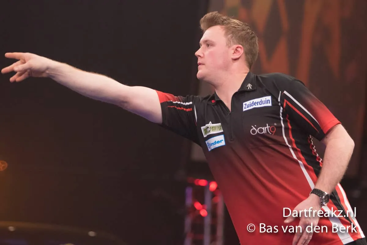 Jim Williams 10 12 2016 Bas van den Berk Finder Darts Masters 2016 0 15067