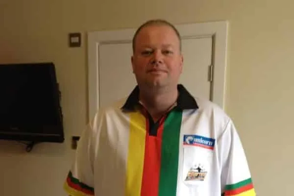 Nieuw shirt Van Barneveld