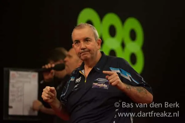 Phil Taylor EuropeanChampionship2014 8447