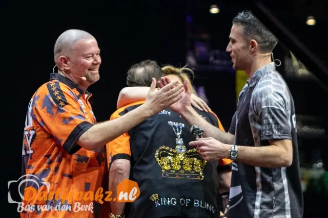 Raymon van Barneveld Robin van Persie 69980