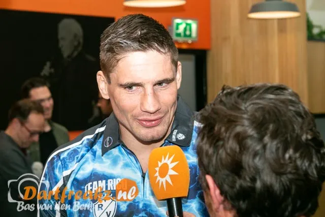 Rico Verhoeven 69712