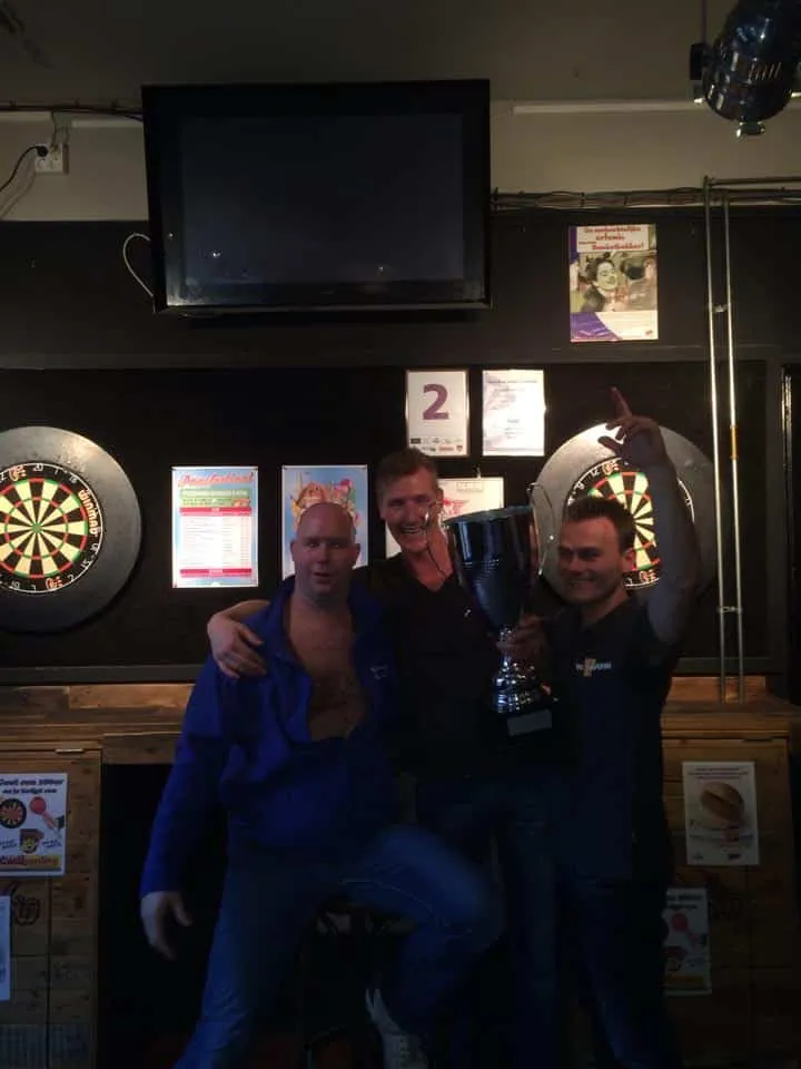 Spakenburg winnaar Glazenwasserij Nielen Trio Darts Championship 2015