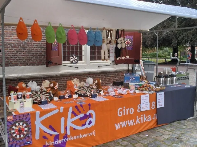 Stand Kika