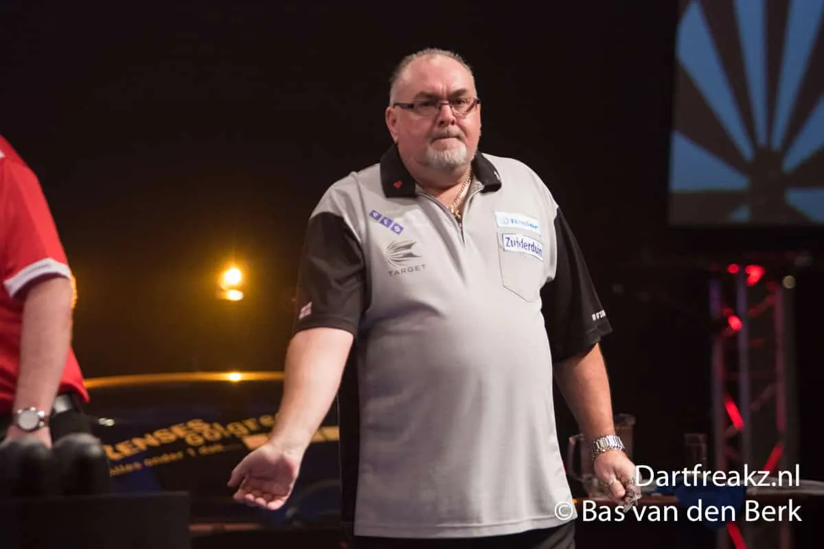 Tonu OShea 10 12 2016 Bas van den Berk Finder Darts Masters 2016 0 15238