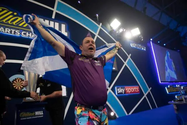 WLDCHAMPS FNL WRIGHT19A