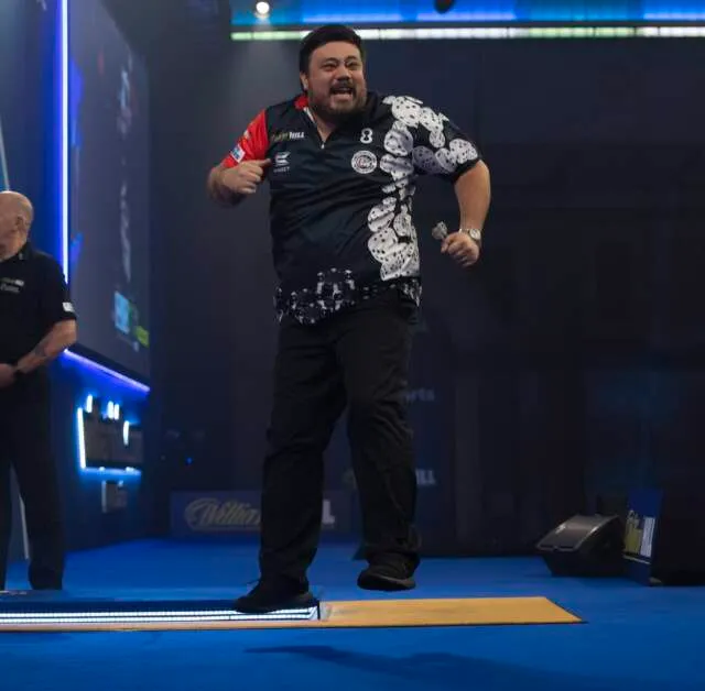 WLDCHAMPS RD1 BAGGISH24A