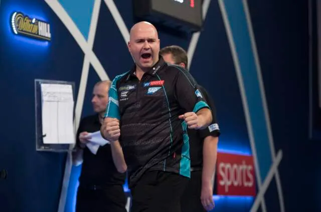 WLDCHAMPSRD2 CROSS11