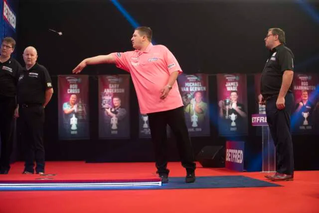 WLDMTCHPLAY RD1 BROWN1A