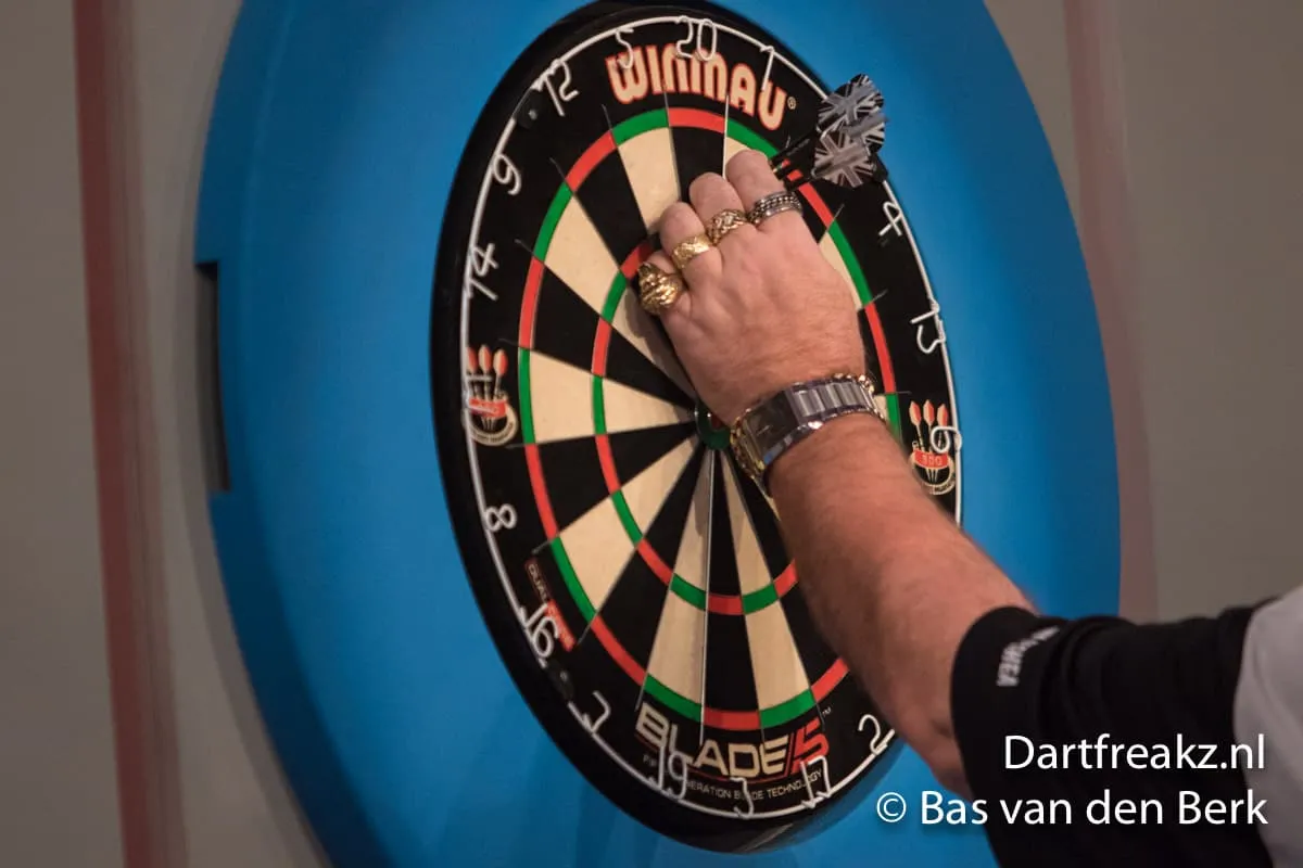 bord handen OShea 10 12 2016 Bas van den Berk Finder Darts Masters 2016 0 15236