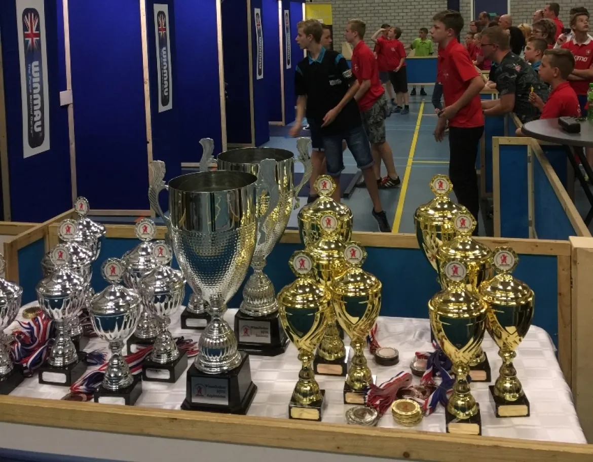 d8dc8af7d28fc3c74346960c38f79466 XL