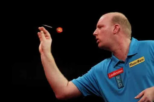 van der Voort met pijl