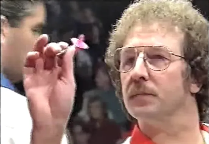 2021 06 23 11 50 39 Beaton vs Laurens Darts World Championship 1997 Quarter Final  YouTube