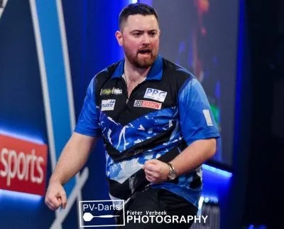 Luke Humphries 400x322