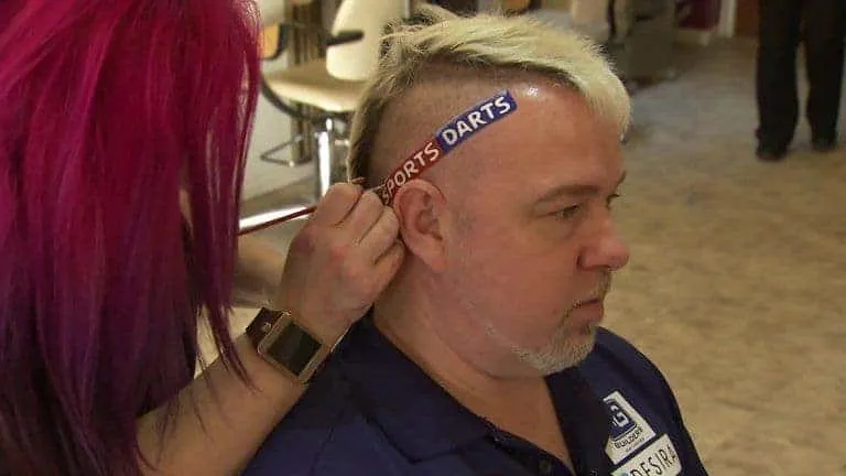 Peter Wright hair