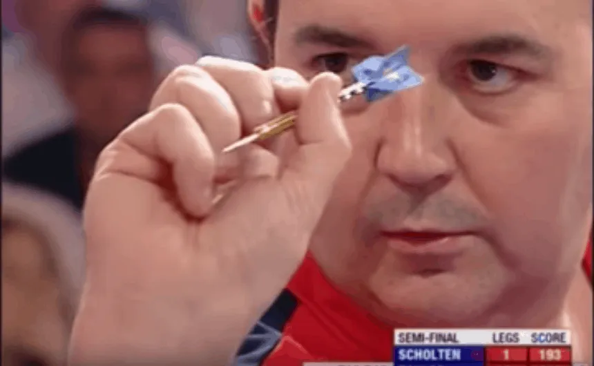 2019 06 12 16_26_41 NINE DARTER _ Phil Taylor v Roland Scholten YouTube