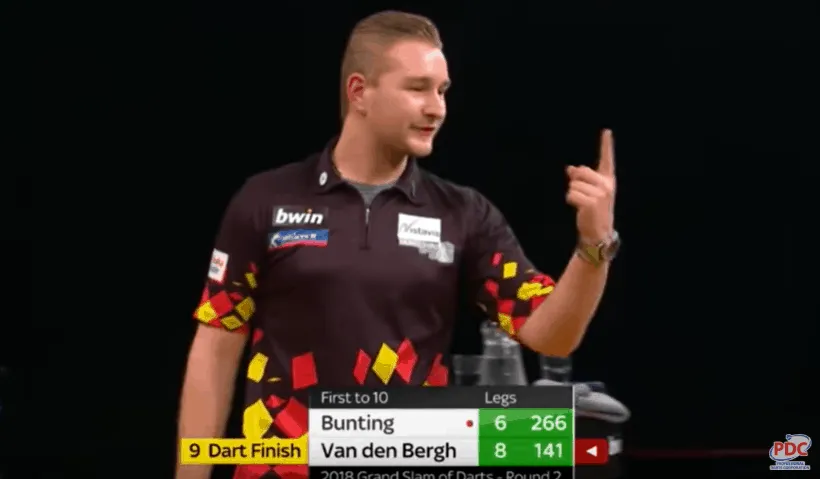 2019 11 05 15 16 24 NINE DARTER Dimitri Van Den Bergh vs Stephen Bunting 2018 Grand Slam YouTub