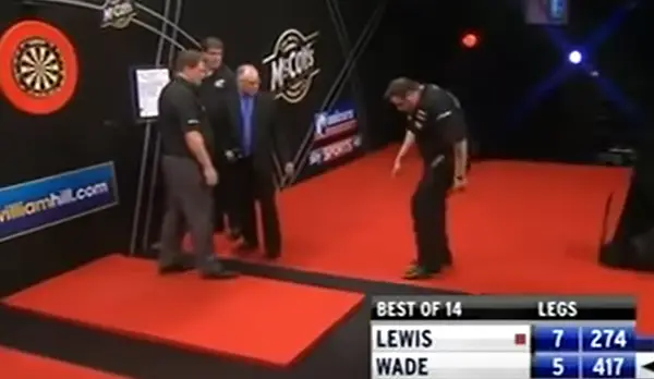 2020 02 25 23 41 13 James wade vs Adrian Lewis PDC 2012 LOOSE FLOORBOARD MIND GAMES YouTube