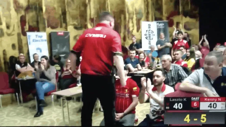 CE75AE1A D6B1 4EFE A9DA 7ED91288B452