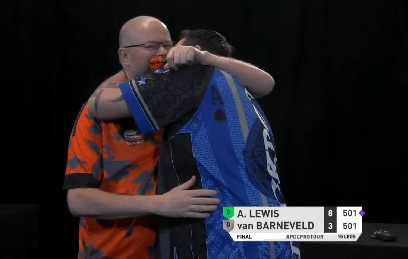 Lewis Van Barneveld PC8 e1552845050101