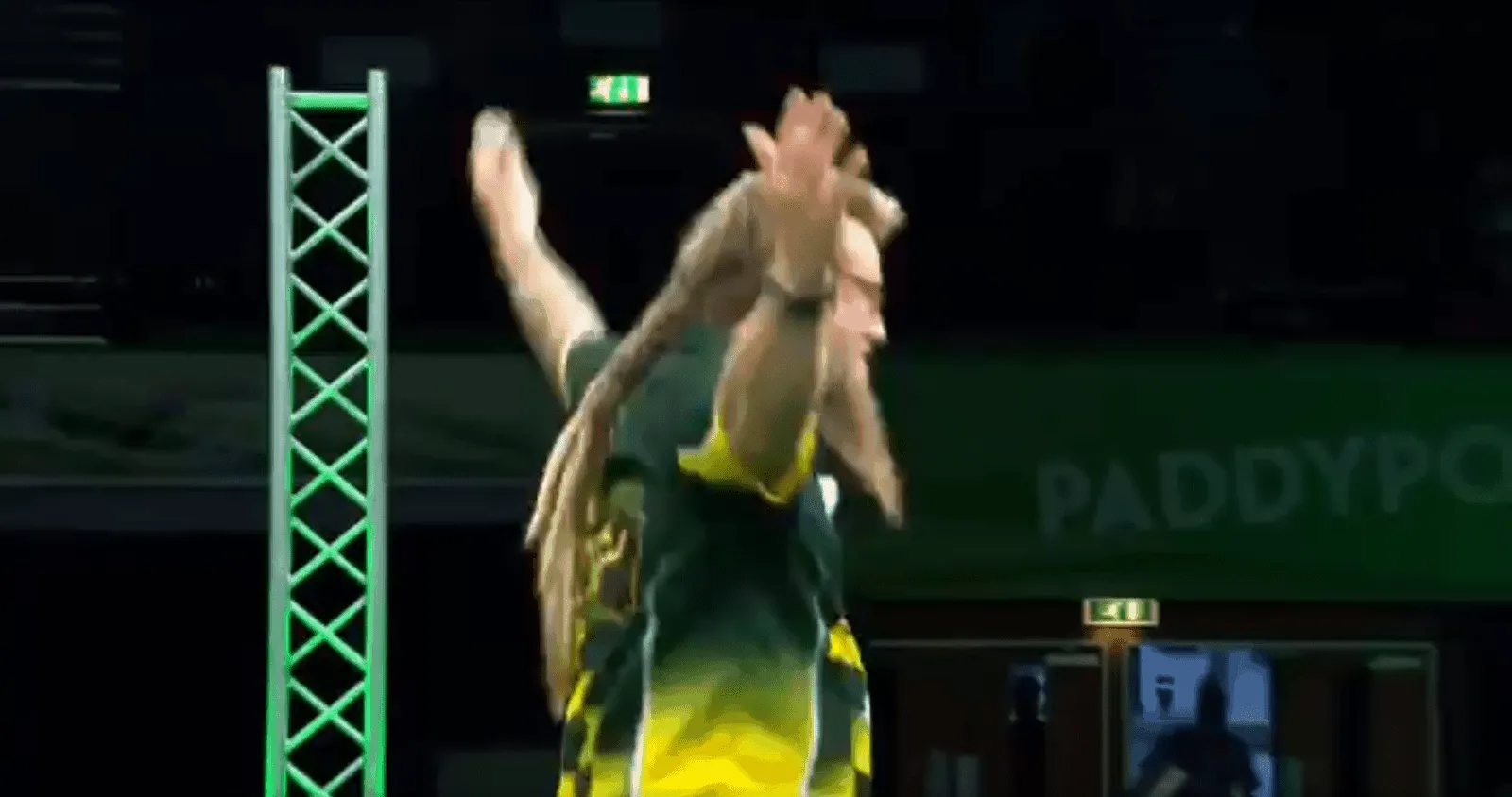 Simon Whitlock walk on