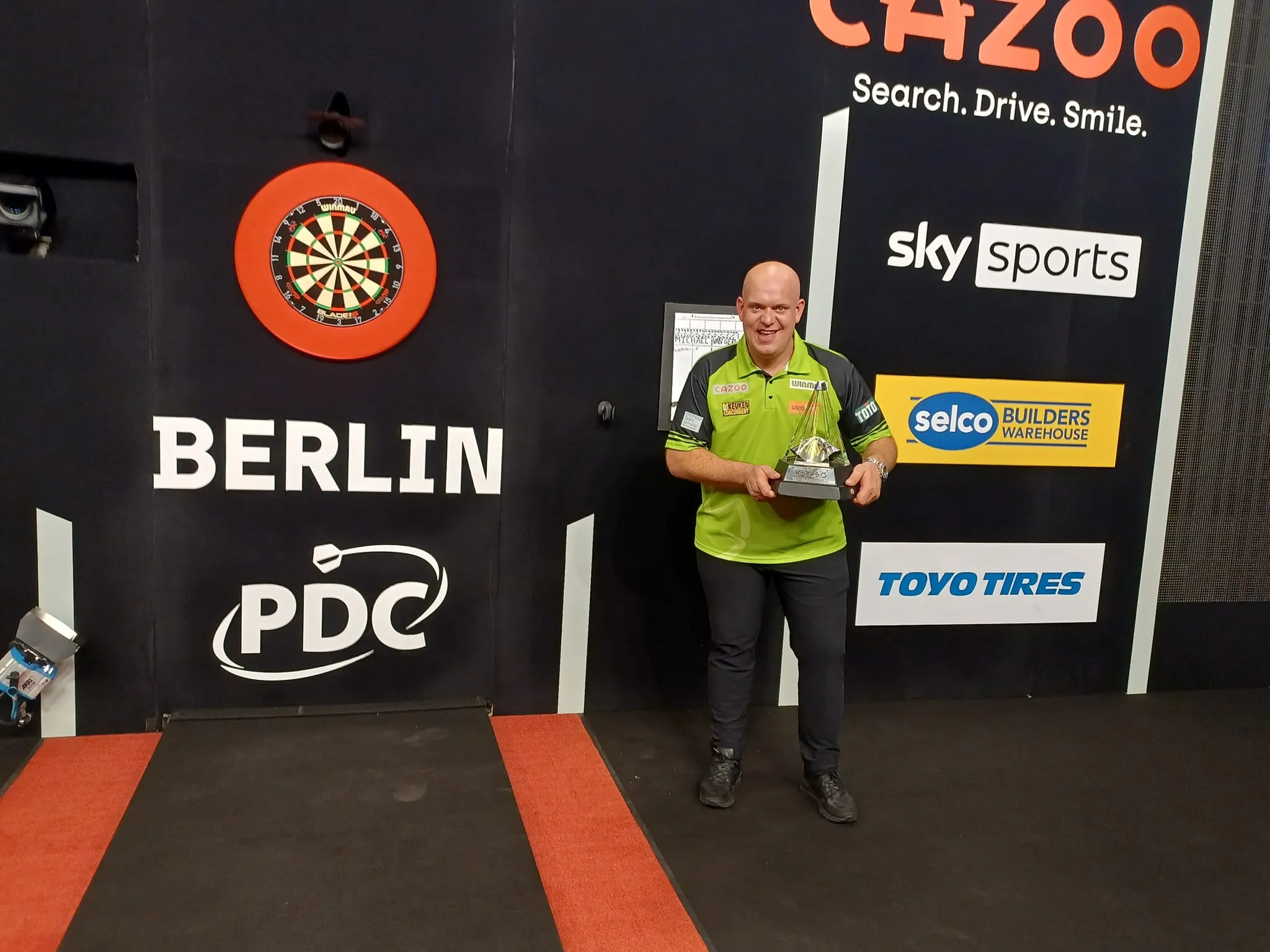 Michael van Gerwen Premier League Darts Trophy