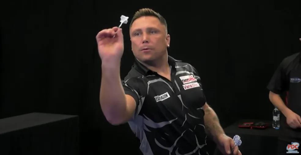 2020 11 13 12 21 59 Price v Heta  Final   PDC Winter Series Day Three   YouTube