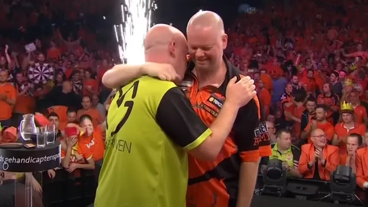 2021 03 28 00 08 19 R van Barneveld vs M van Gerwen  Premier League 2019   German commentaries  