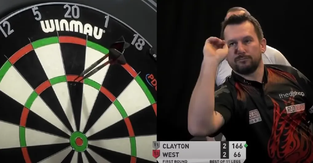 2022 02 15 23 05 02 Commentator laughs at JC busting score with 180  2022 PDC Pro Tour  