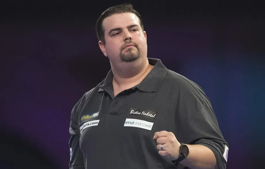 ClemensR1 1000x1000 e1573086519127