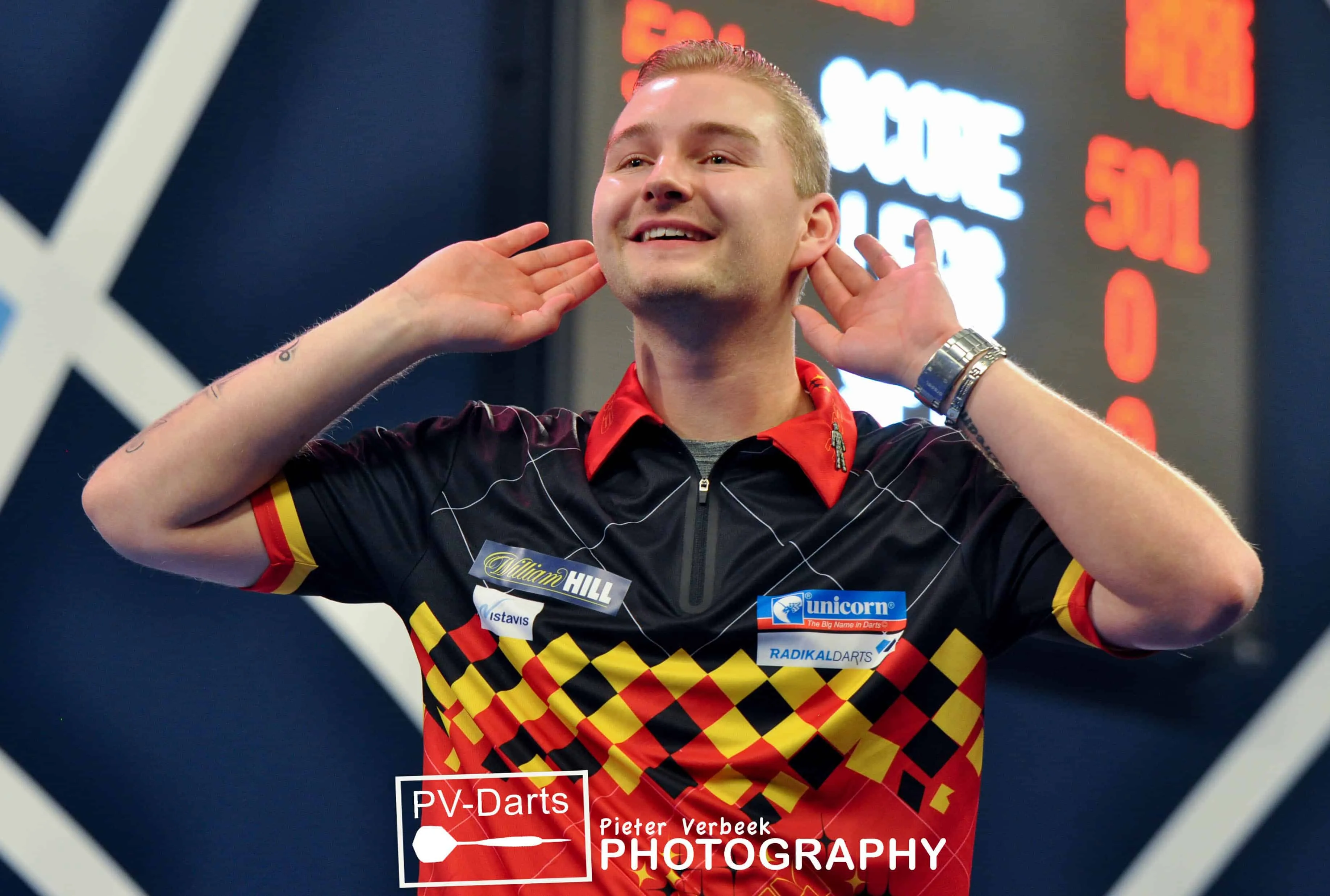 Dimitri van den Bergh 6