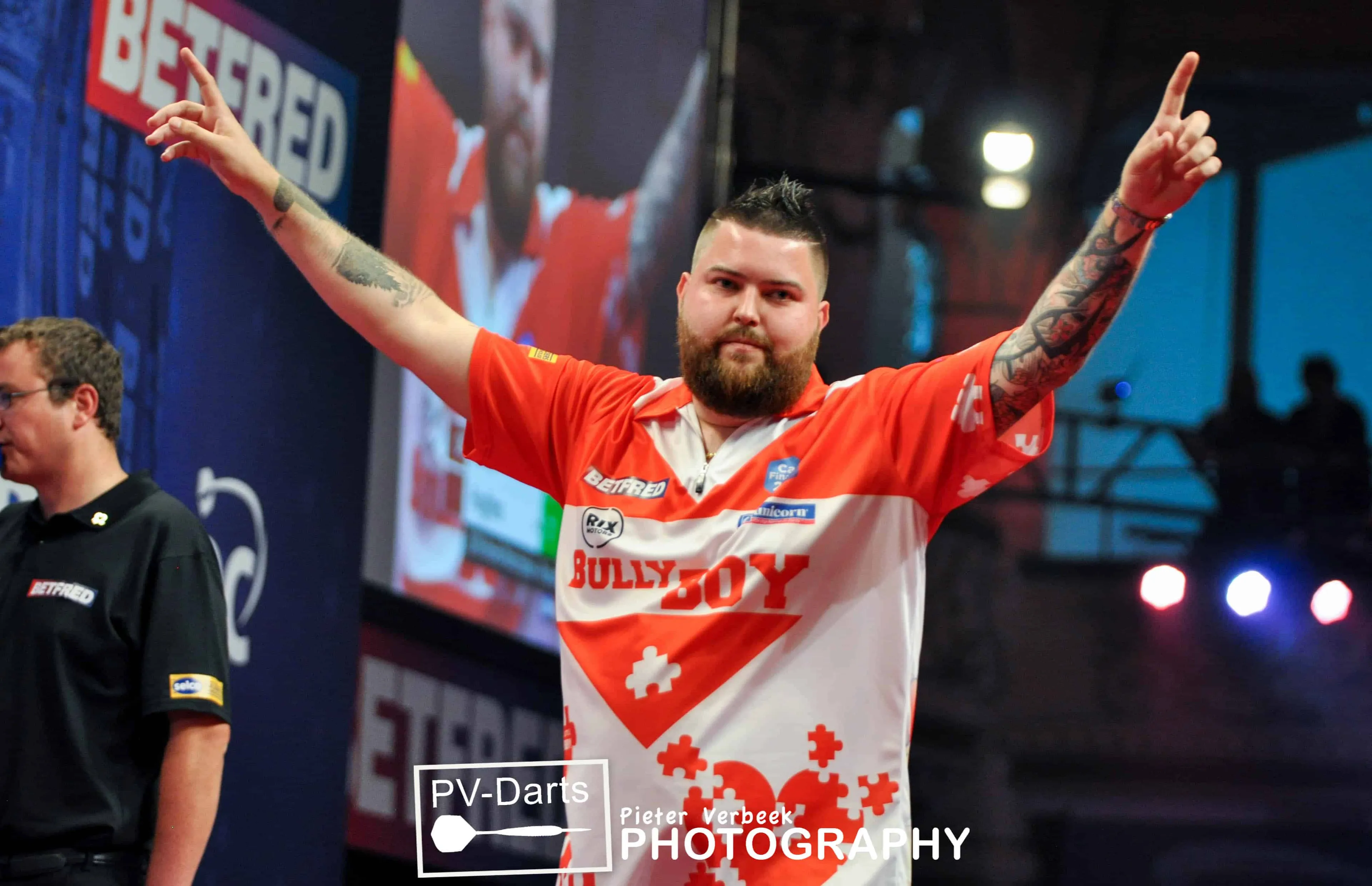 Michael Smith WMP19 R1 4