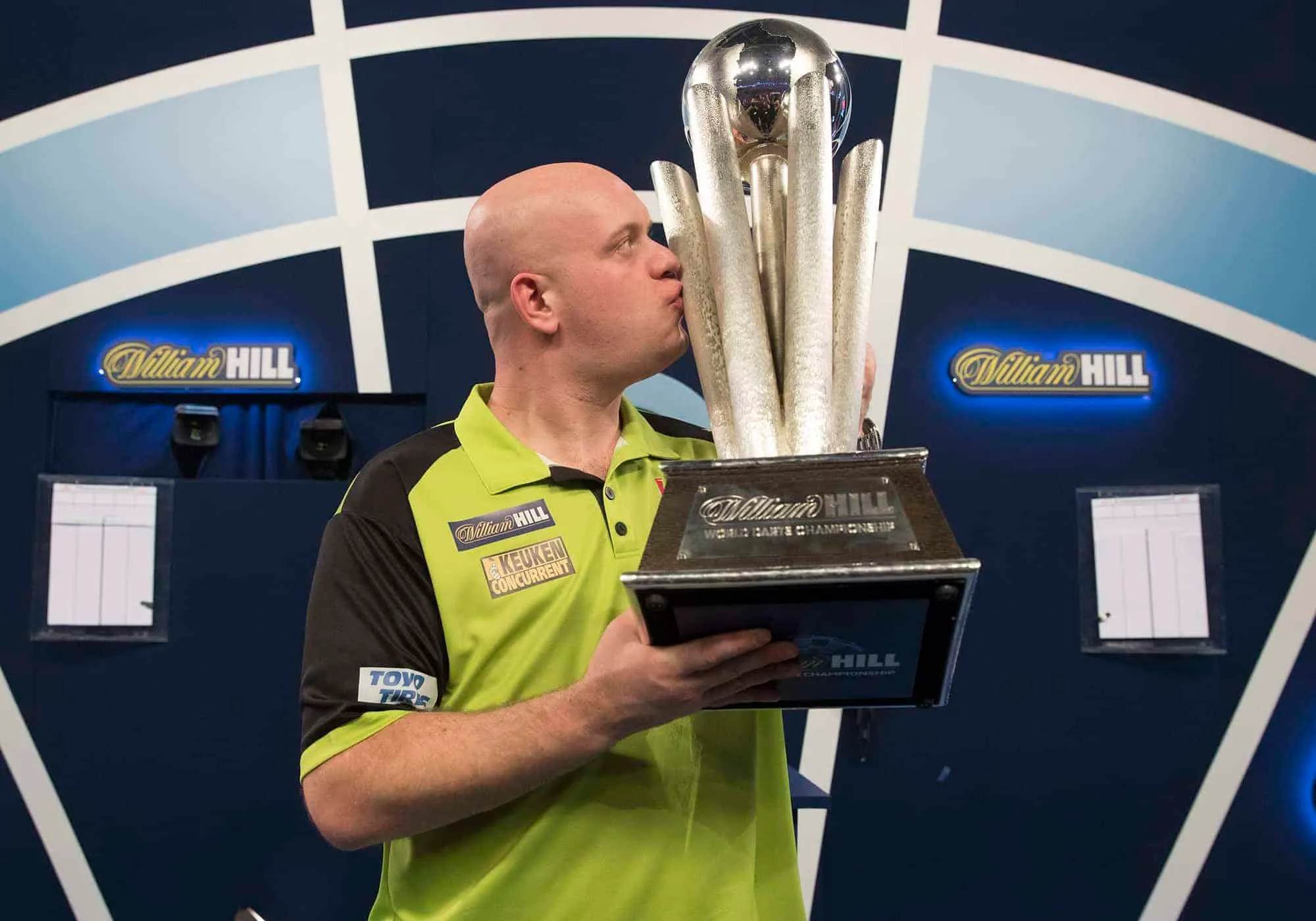 VanGerwenTrophyq 2000