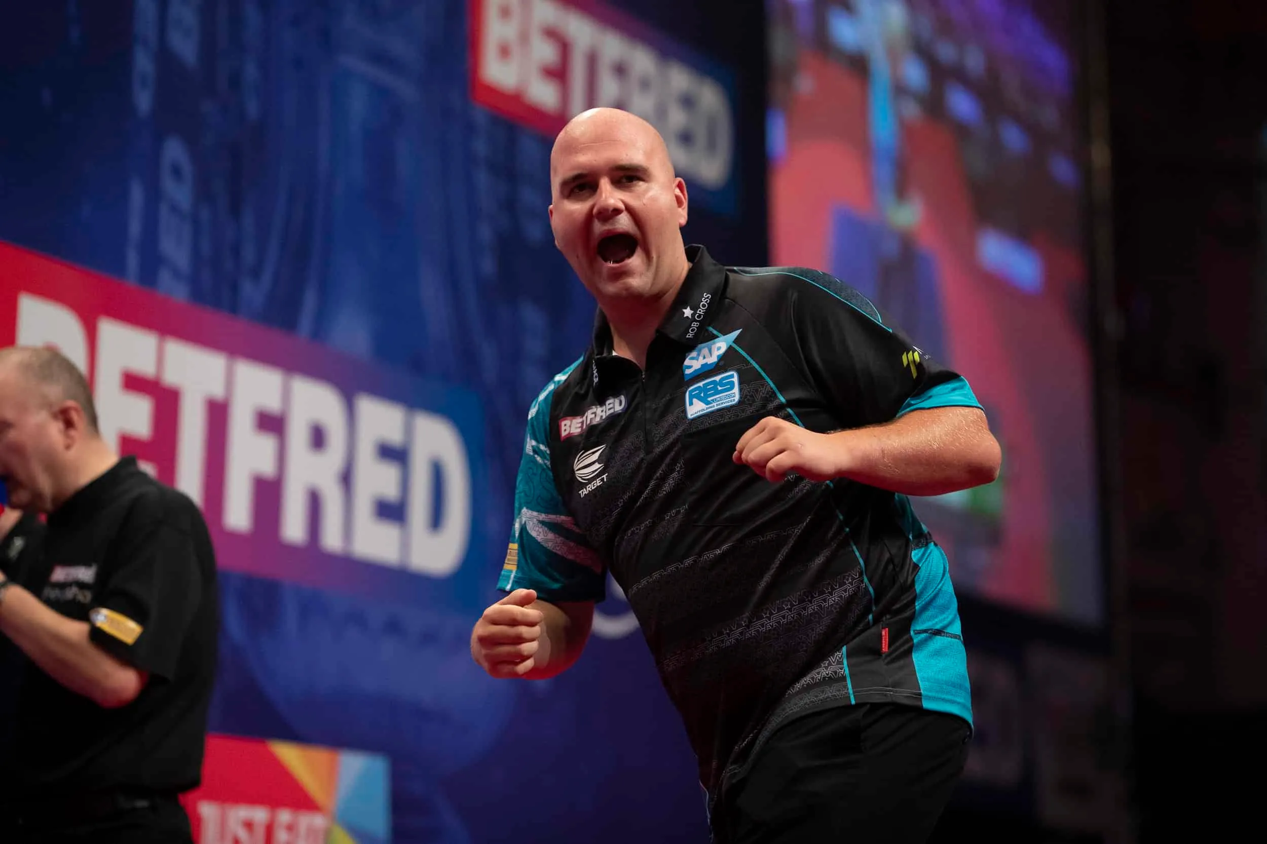 WLDMTCHPLAY RD1 CROSS4a