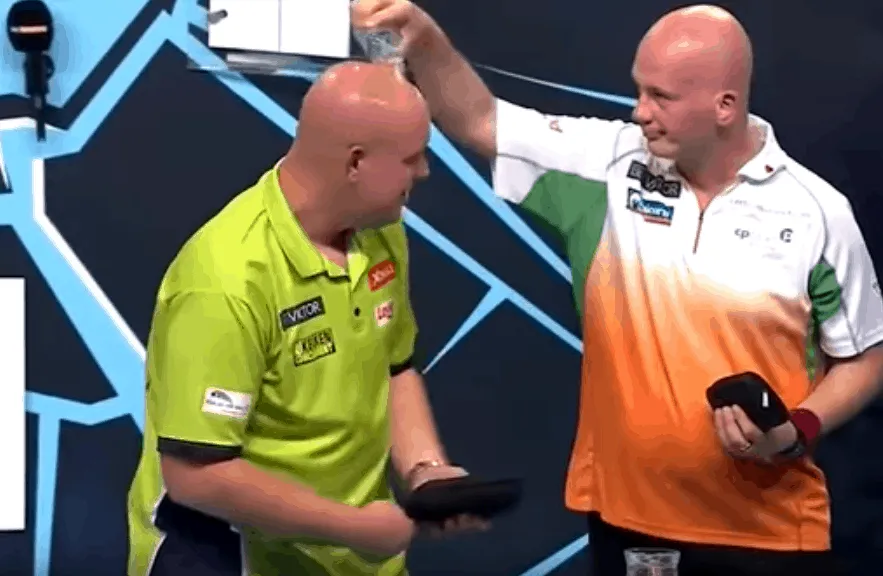 2019 07 14 22 28 52 Jamie Caven pouring water over Michael van Gerwen 2016 PDC World Matchplay Y