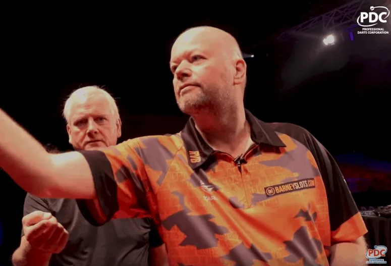 2019 08 25 22 14 02 How To Play Darts  My Throw 20 with Raymond van Barneveld YouTube