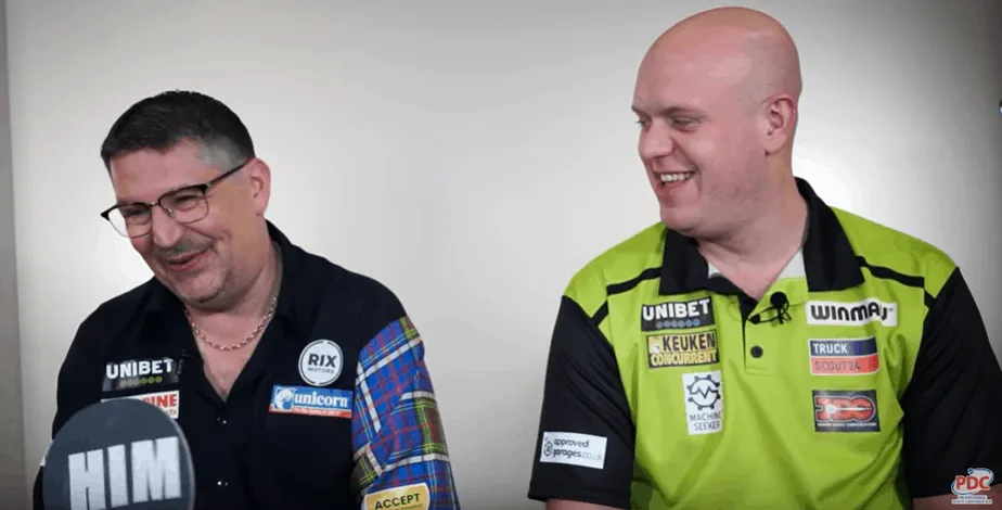 2020 03 27 01 38 44 Van Gerwen v Anderson  Him or Me  YouTube