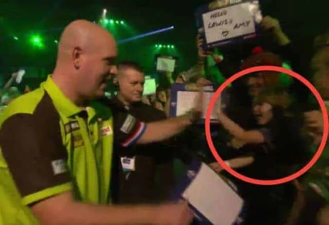 van gerwen signature