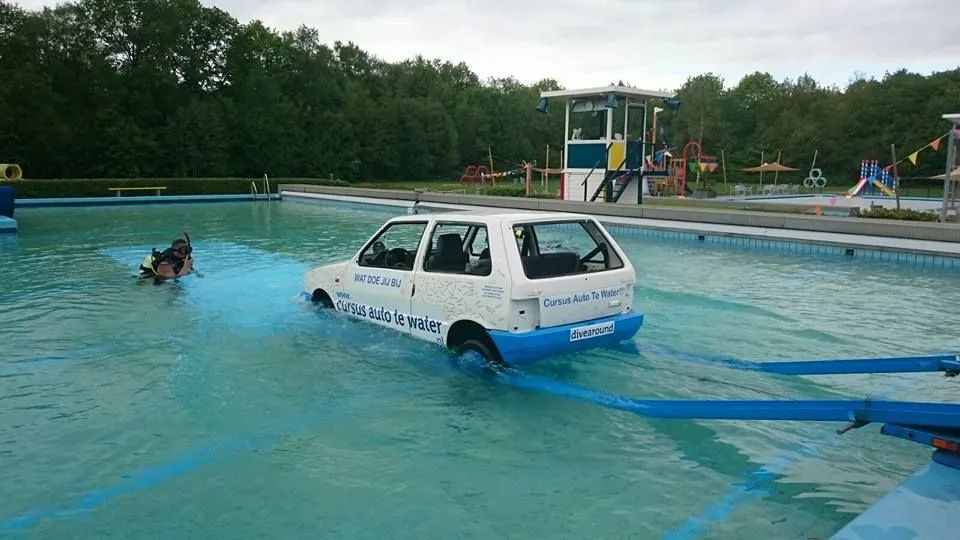 autotewater ruinen
