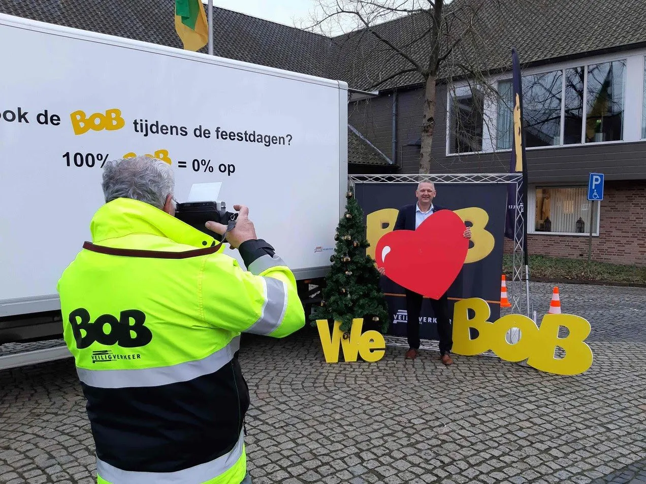 bob