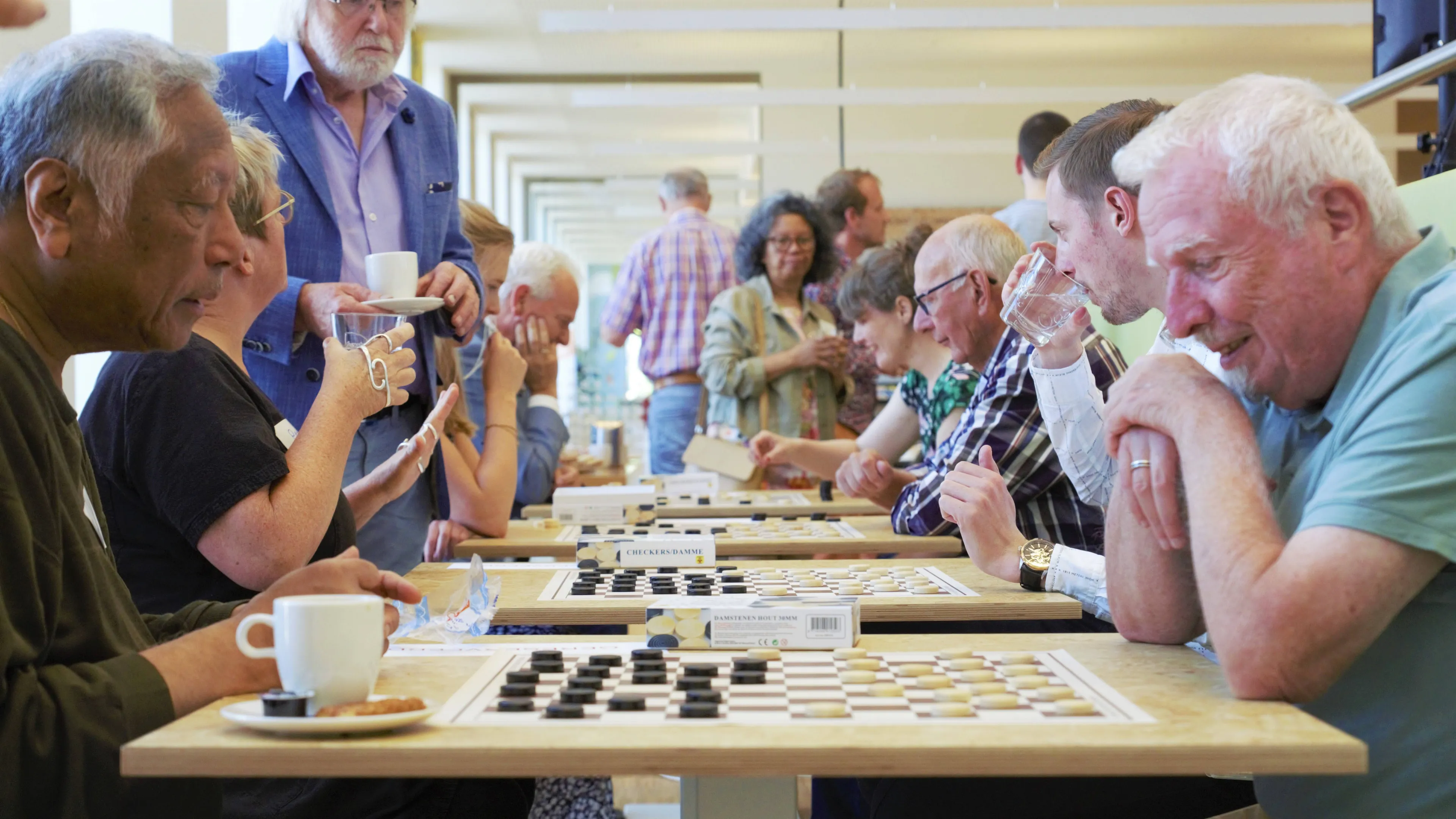 de wijk damontmoeting