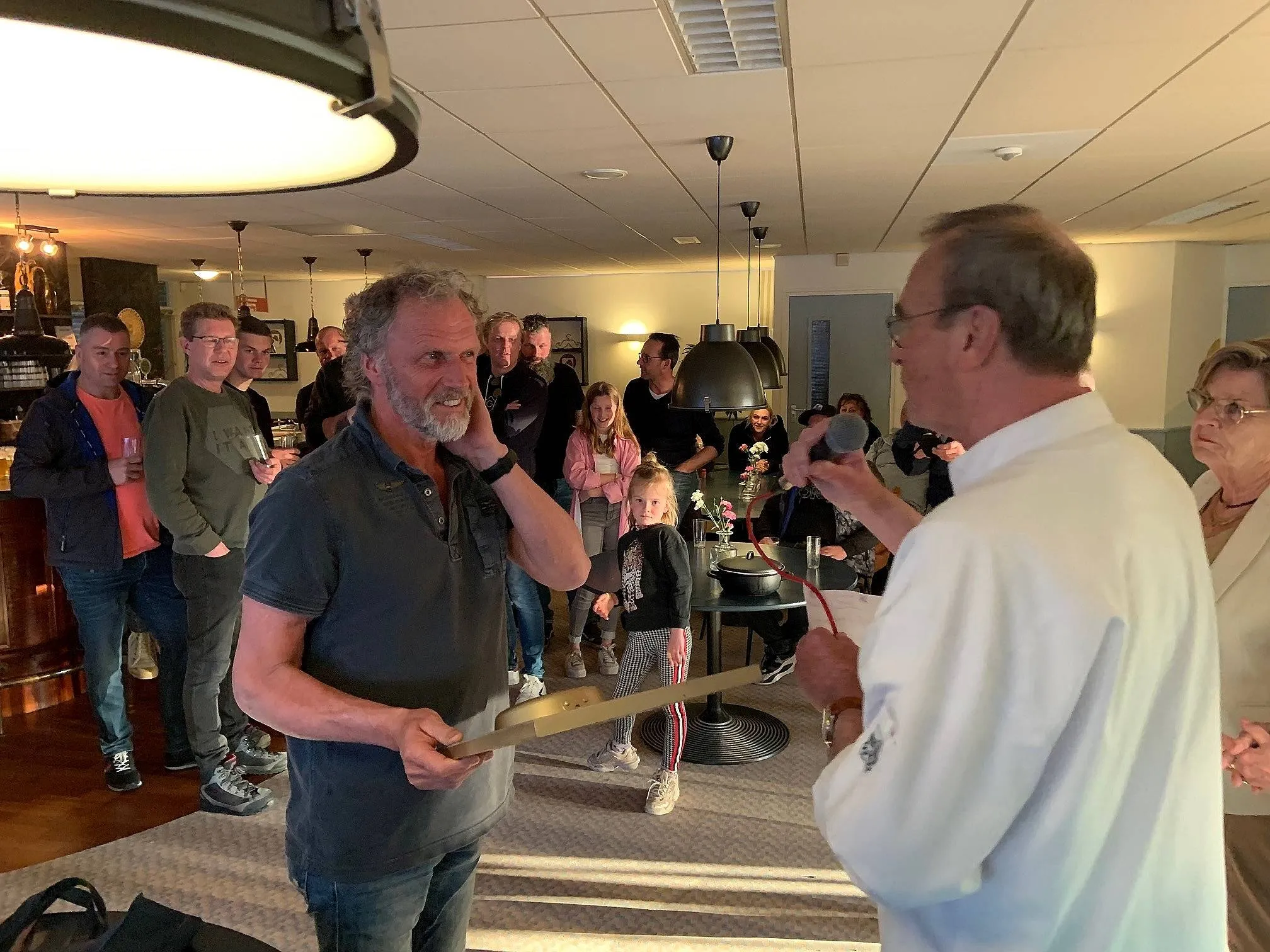 de wijk gehaktballenwedstrijd gerard inberg wint foto benny spin