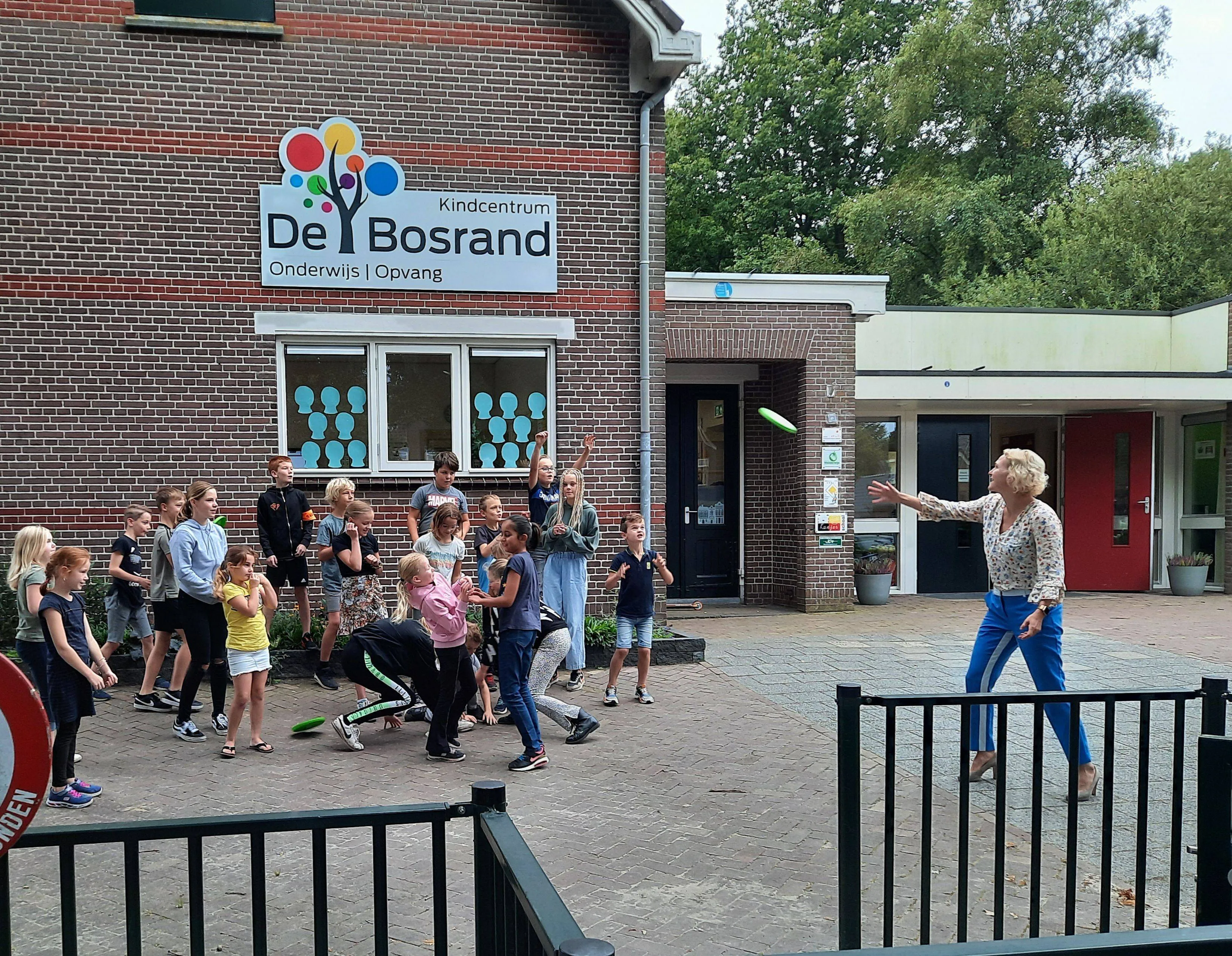 kerkenveld wethouder hilda mulder bosrand kerkenveld