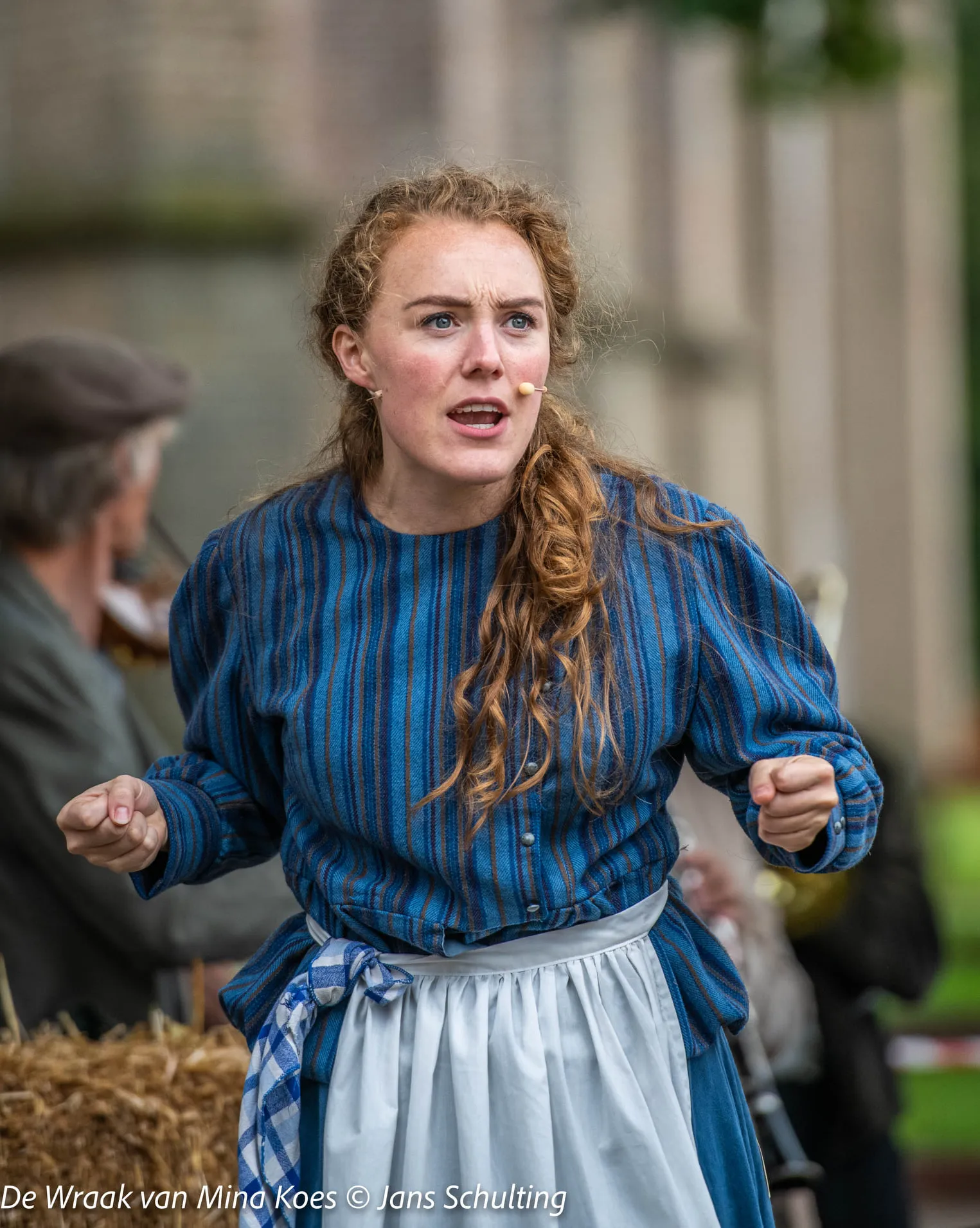 mina koes in ruinen3