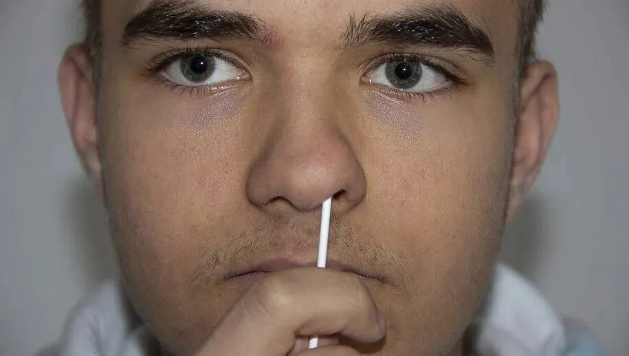 pixabay alexandra koch coronatest