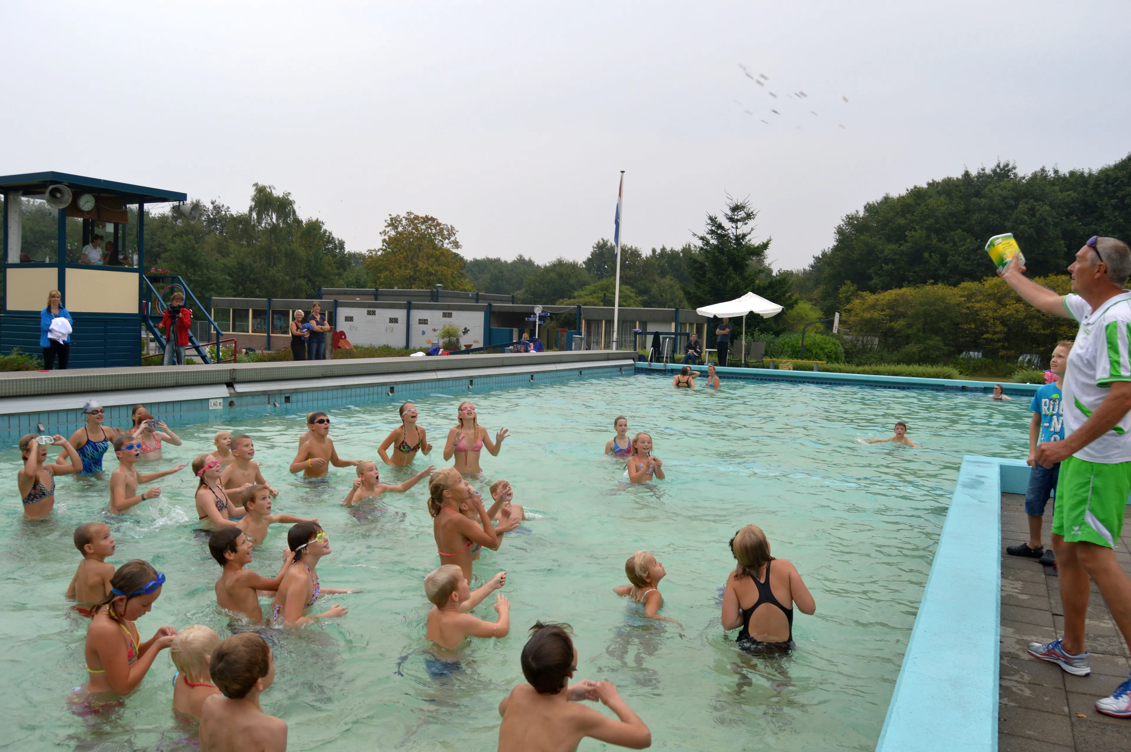 pn07092013zwembadruinen2