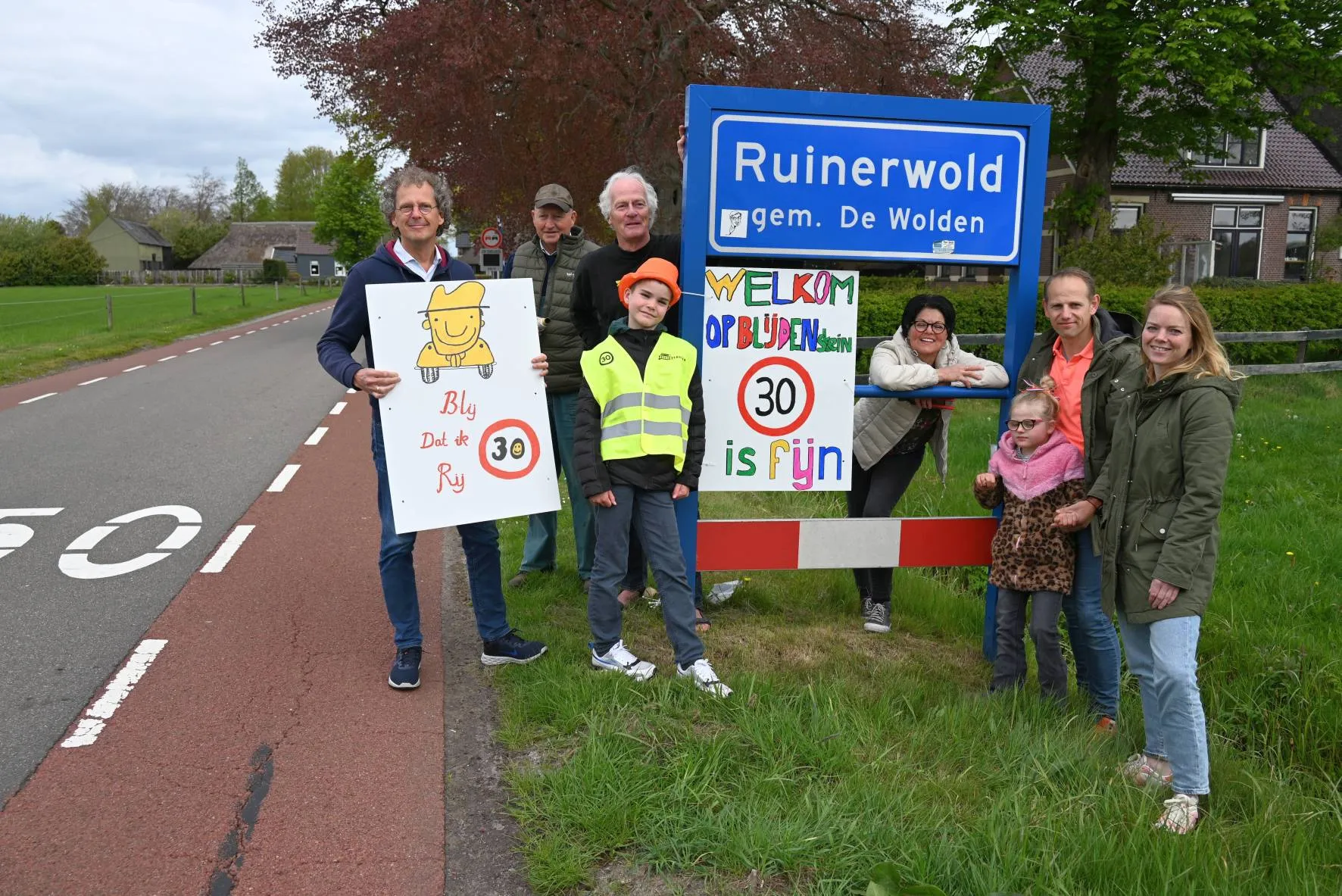 pn27042022 blijdenstein borden tegen snelheid4