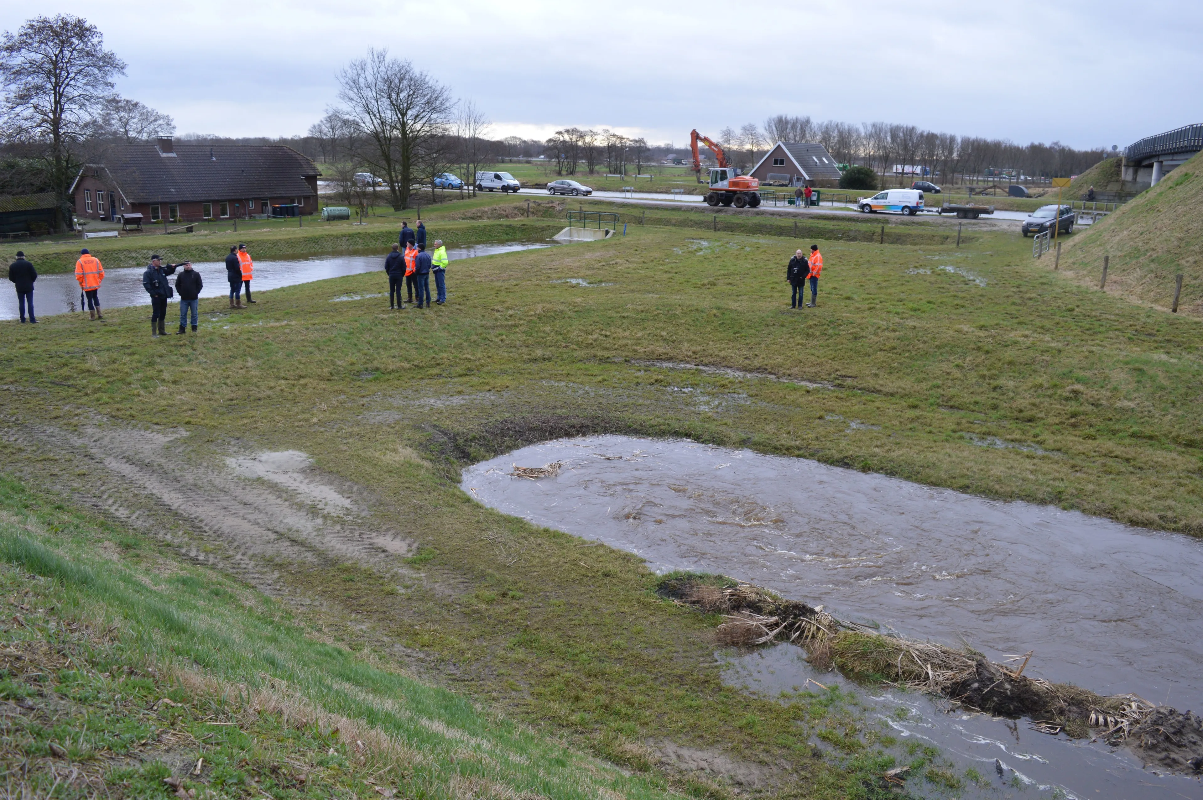 pn28022017waterinlaattraandijk3